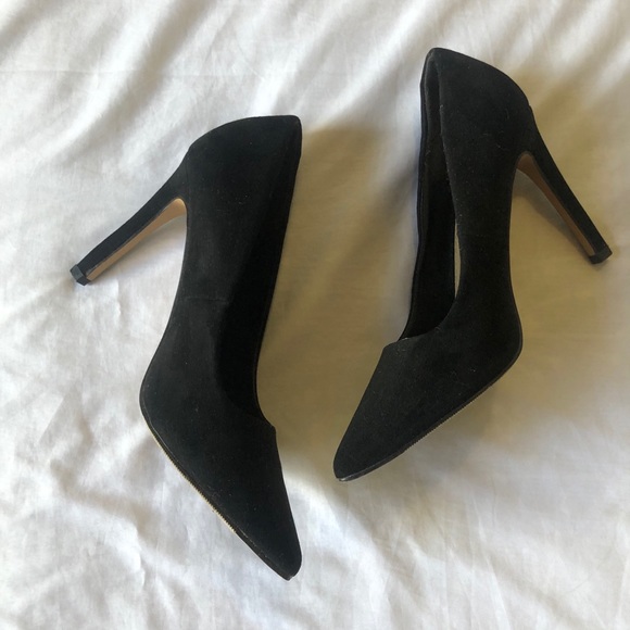👠Forever 21 Black Pointy Stiletto Heels👠 - Picture 2 of 4